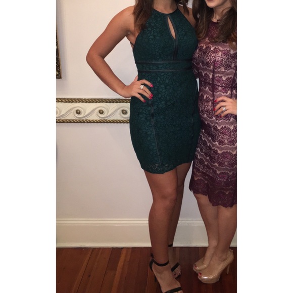 Dress - Picture 4 of 5